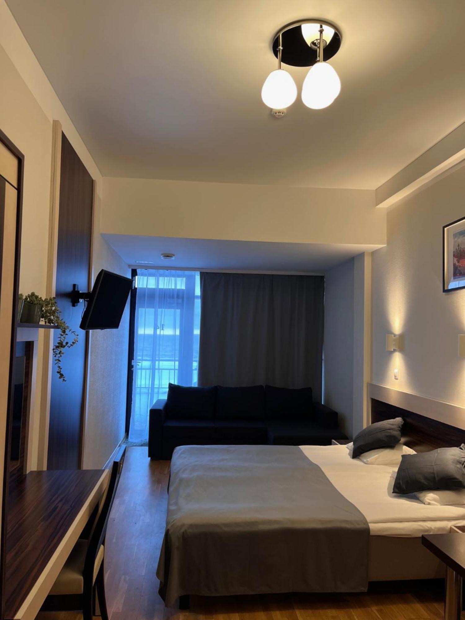 Pirita Beach Apartments & Spa Tallinn Buitenkant foto